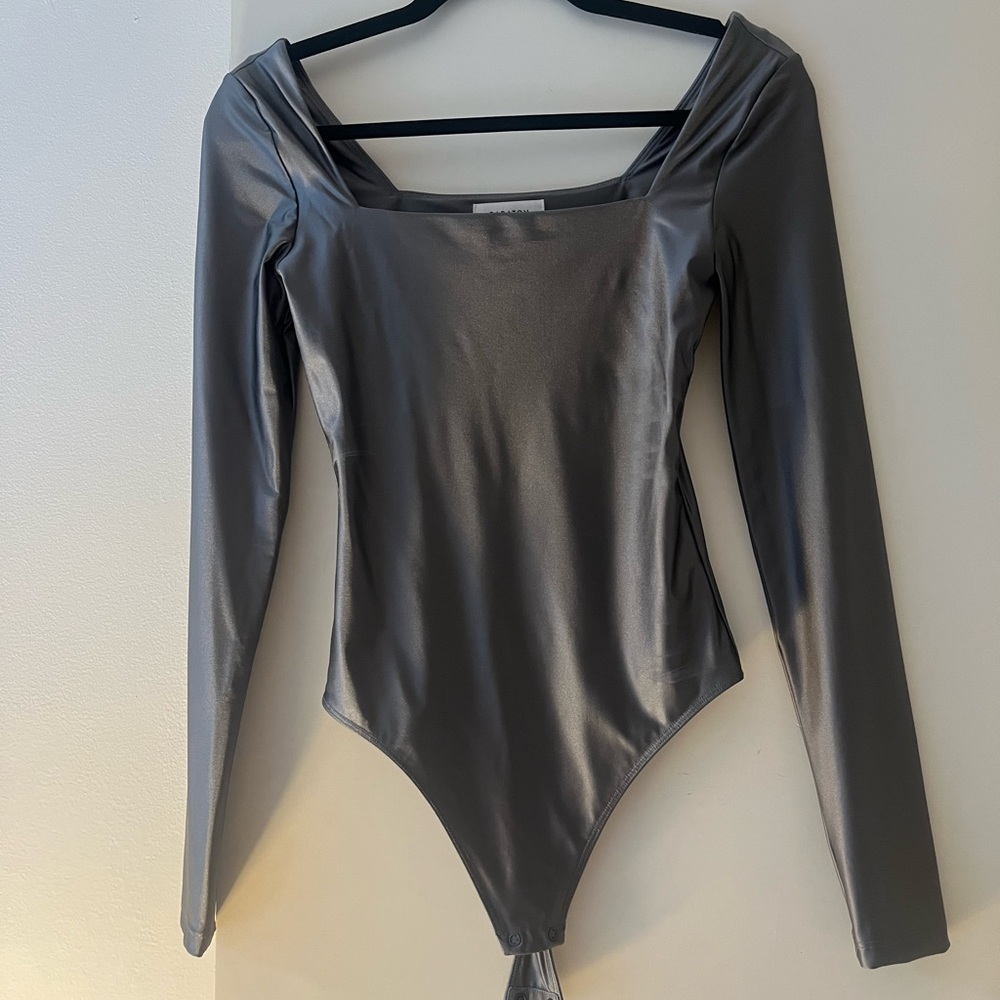 Aritzia bodysuit